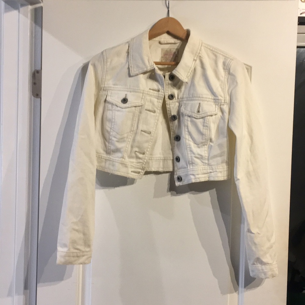 Free people crop Denim jacket